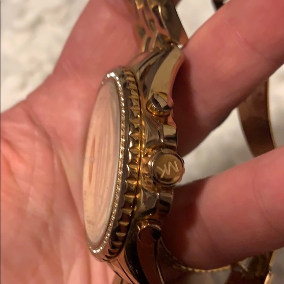 Sold 😎 - Picture 4 of 8